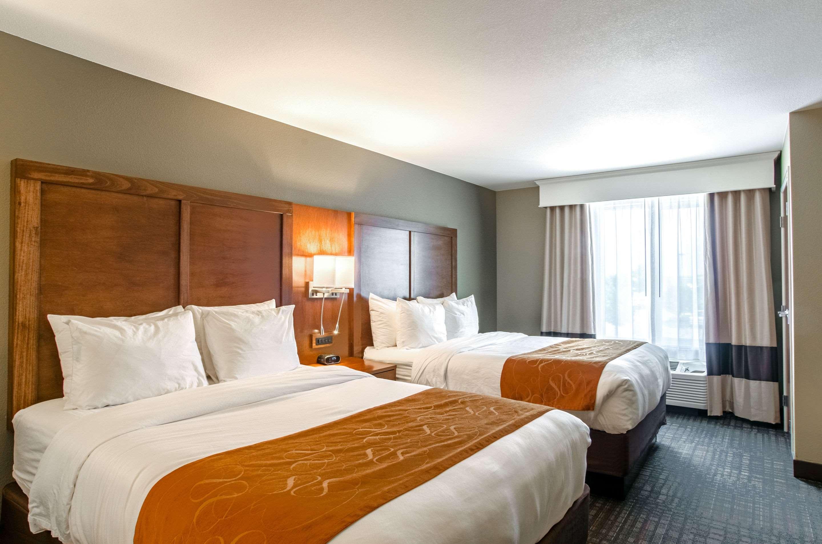 Comfort Suites Loveland Exterior foto