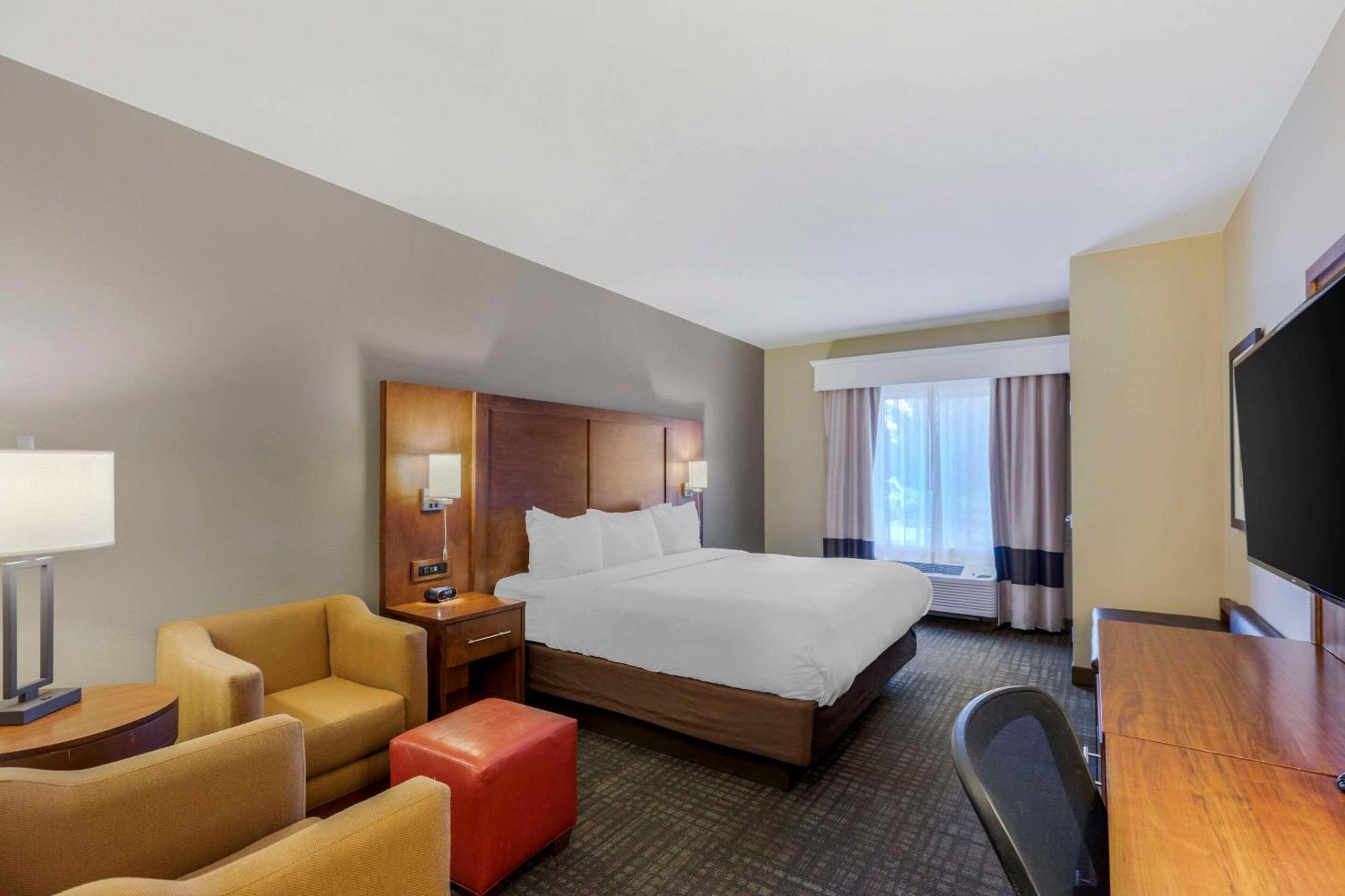 Comfort Suites Loveland Exterior foto