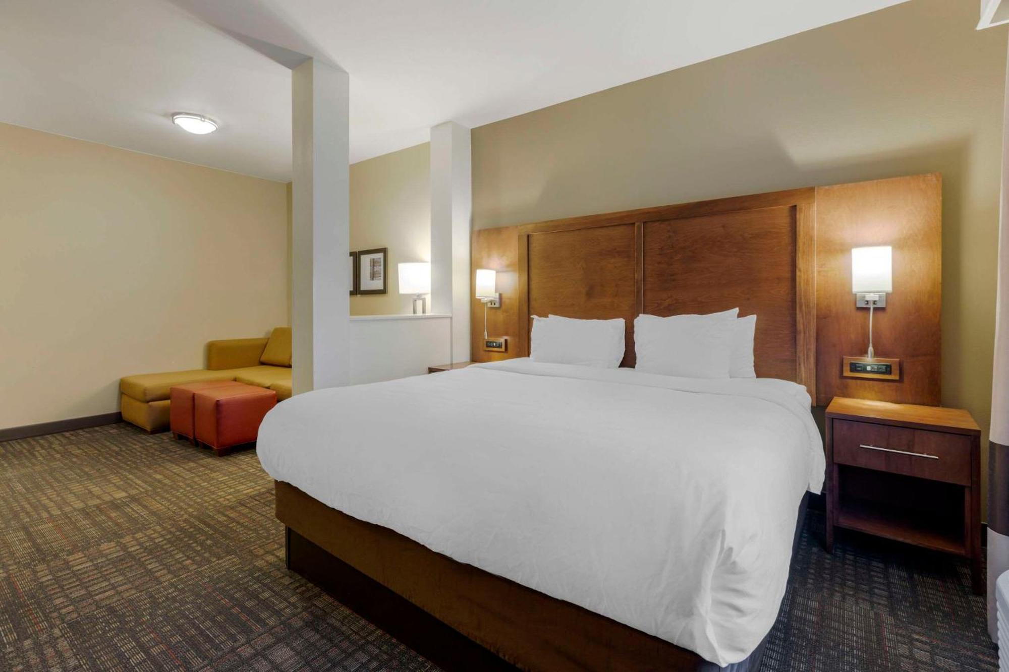 Comfort Suites Loveland Exterior foto