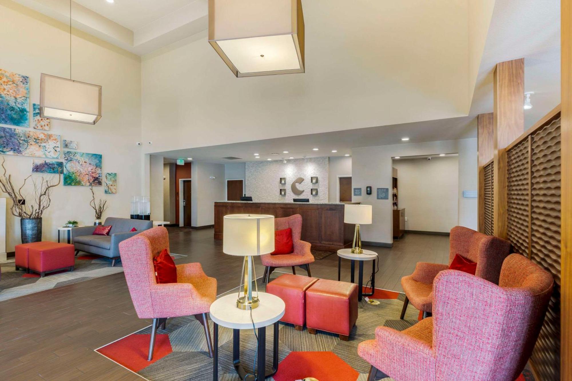 Comfort Suites Loveland Exterior foto